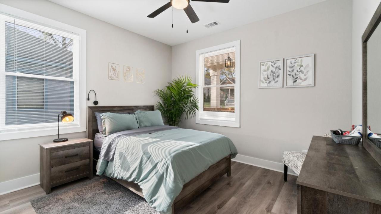 $7 Uber Downtown Atlanta Work From Home Open Floor Exterior photo