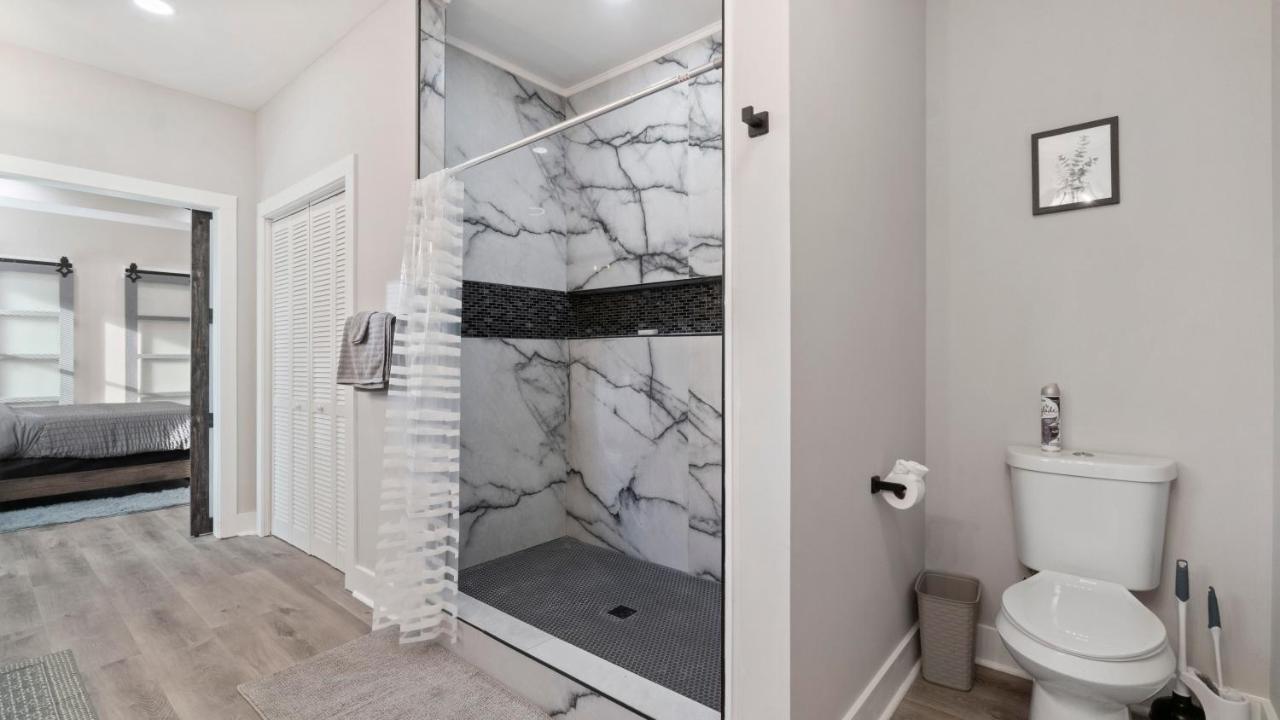 $7 Uber Downtown Atlanta Work From Home Open Floor Exterior photo